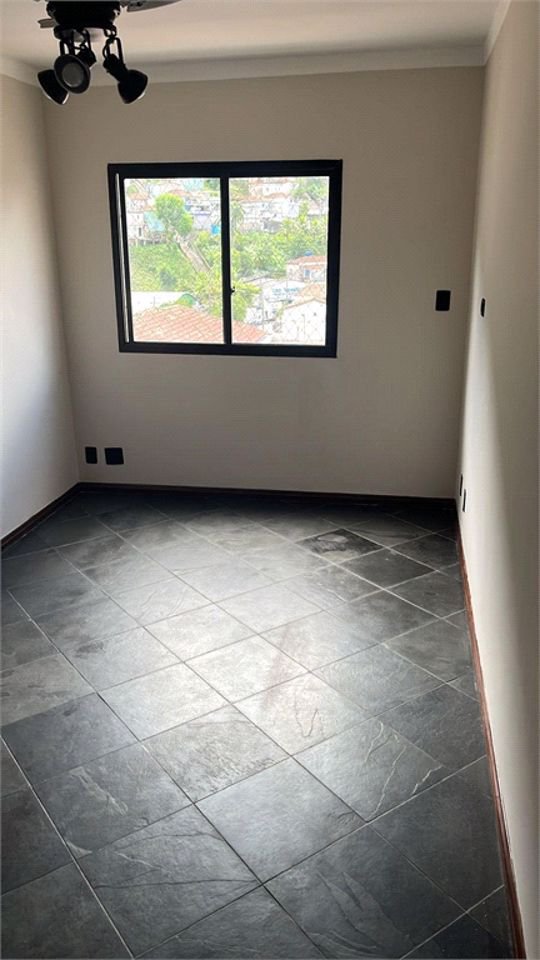 Apartamento com 2 dormitórios para alugar, 66 m² por R$ 3.690,00 - Marapé - Santos/SP