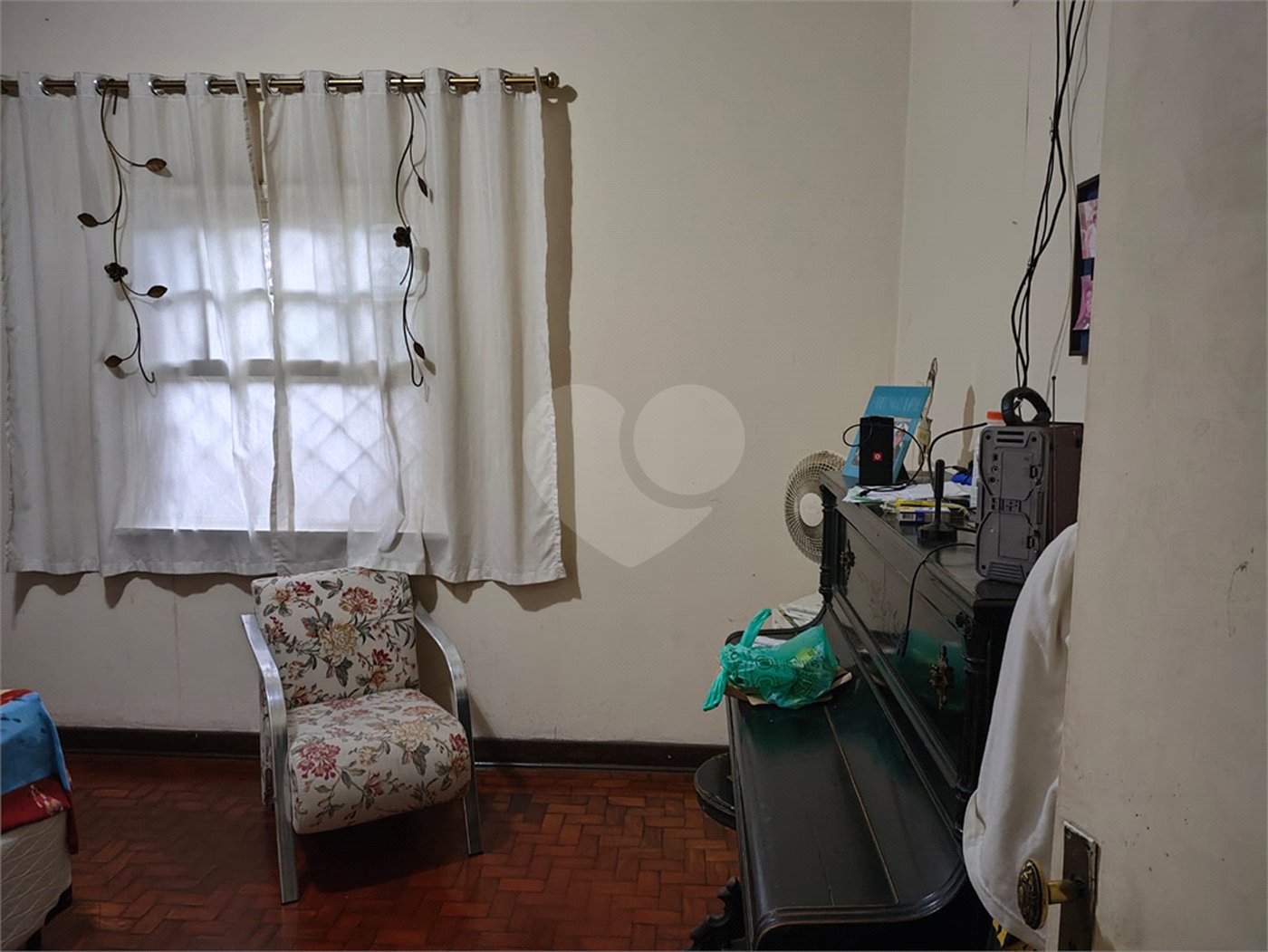 Casa à venda com 2 quartos em Vila Galvão, Guarulhos, SP