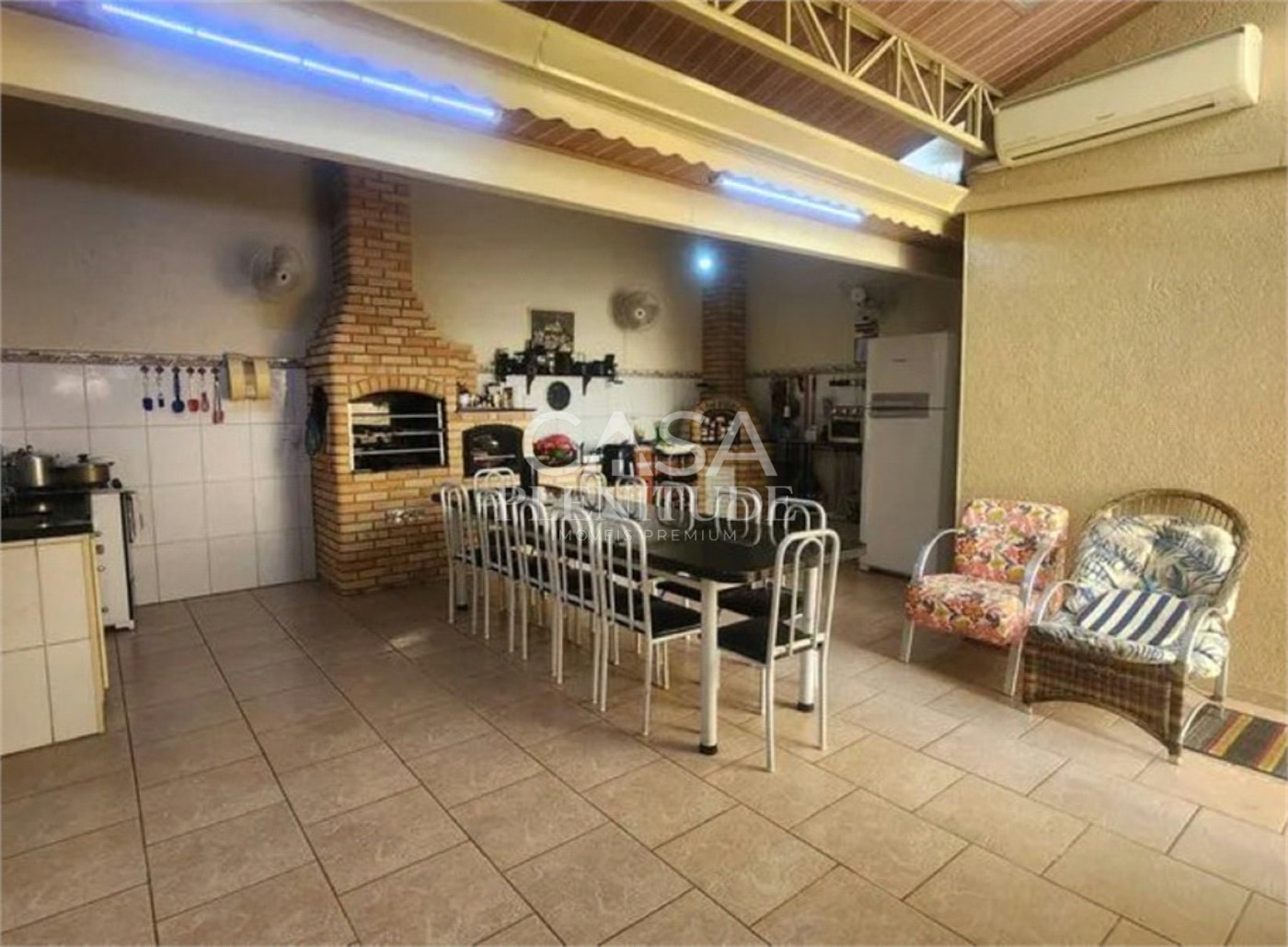 Casa em condomínio à venda com 4 quartos, sendo 1 suíte, em Jardim Americano, Sorocaba, SP