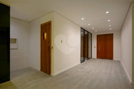 Casa para alugar com 4 suítes no condomínio Hípica Garden, São Paulo - SP