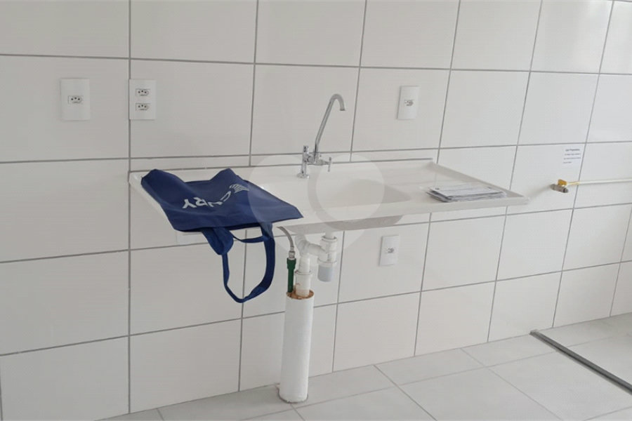 Apartamento à venda com 2 quartos em Campo Limpo, São Paulo, SP