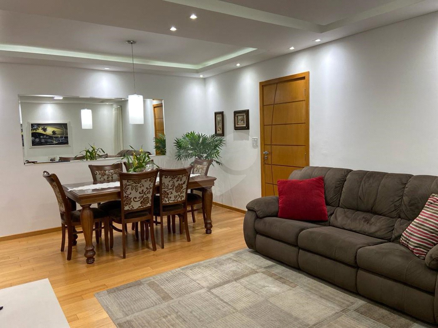 Apartamento à venda com 3 suítes em Vila Bastos, Santo André, SP