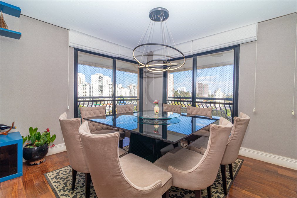 Apartamento à venda com 3 suítes em Alto da Boa Vista, São Paulo, SP