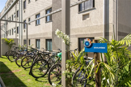 Apartamento com 2 dormitórios.