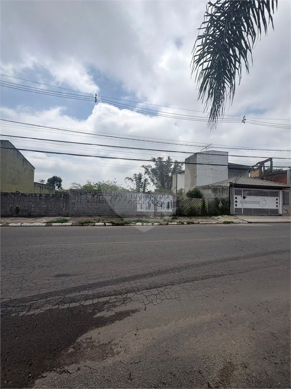 Terreno à venda em Jardim Quaresmeira, Suzano, SP