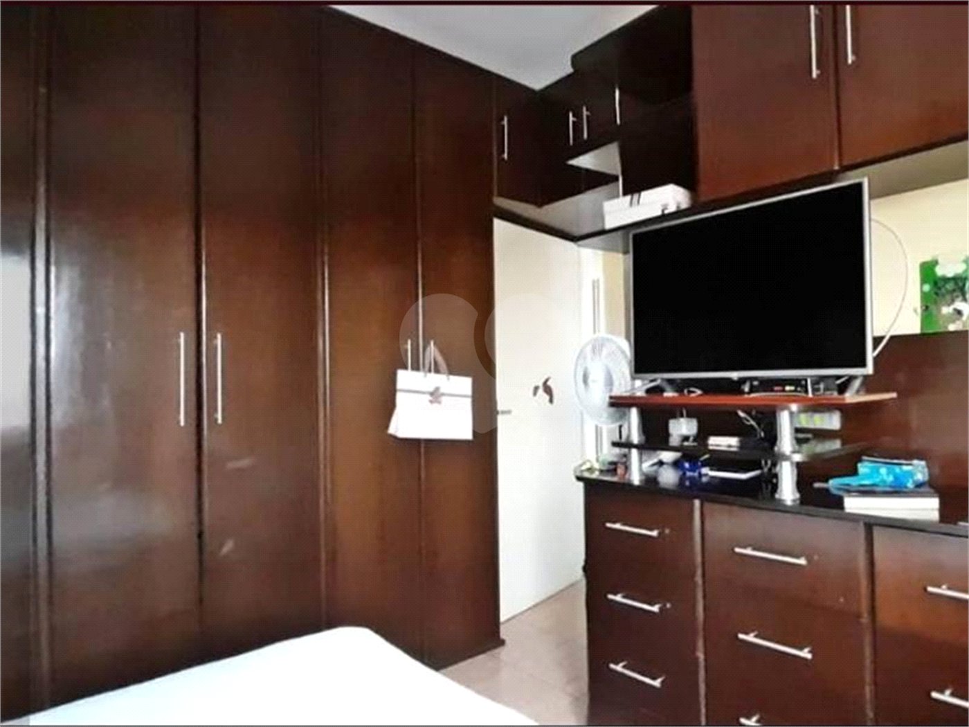 Sobrado à venda com 3 quartos, sendo 2 suítes, em Parada Inglesa, São Paulo, SP