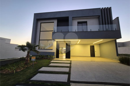 Casa à venda com 4 suítes no condomínio Residencial Dona Maria Candida, Indaiatuba - SP