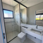 Casa à venda com 4 suítes no condomínio Villas do Golf, Itu - SP