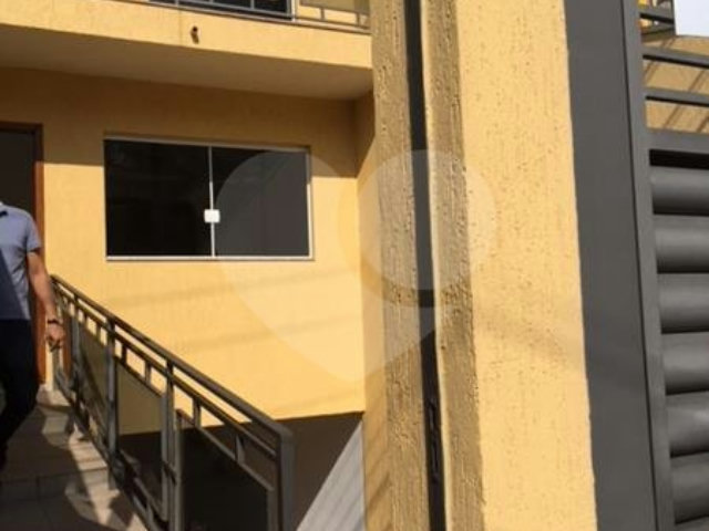 Sobrado à venda com 2 suítes em Vila Sônia, São Paulo, SP