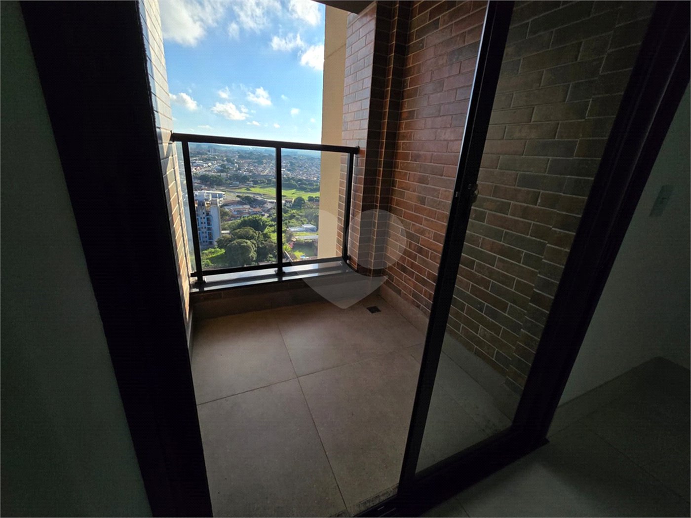 Apartamento para alugar com 3 suítes no Centro, Itapetininga, SP