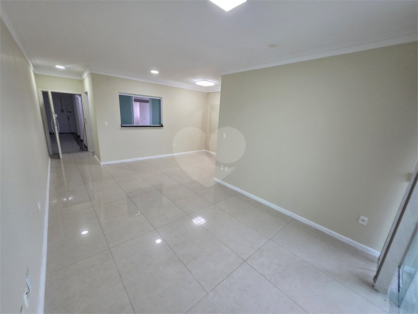 Apartamento à venda com 3 quartos, sendo 2 suítes, em Jardim Paulistano, Sorocaba, SP