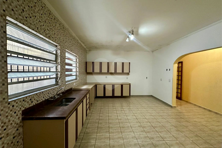 Sobrado à venda com 3 suítes em Santana, São Paulo, SP