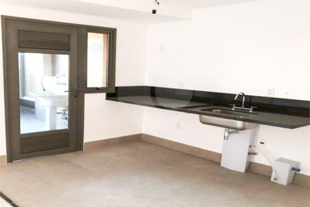 Apartamento à venda com 3 suítes em Brooklin, São Paulo, SP