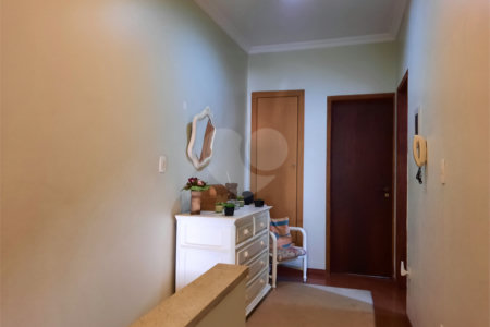 Sobrado à venda com 3 quartos, sendo 1 suíte, em Brooklin Velho, São Paulo, SP