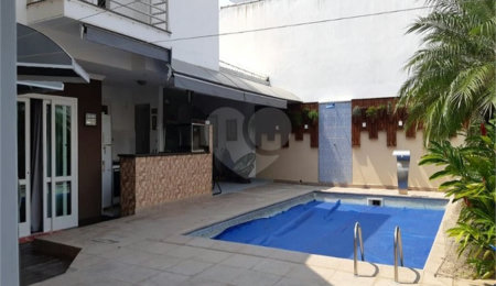 Casa à venda com 3 suítes no condomínio Lago da Boa Vista, Sorocaba - SP