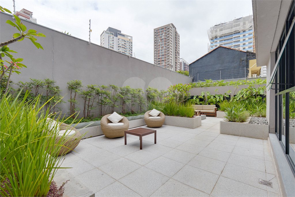 Apartamento à venda com 3 quartos, sendo 1 suíte, em Brooklin, São Paulo, SP