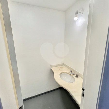 Apartamento à venda com 4 quartos, sendo 1 suíte, em Lagoa, Rio de Janeiro, RJ