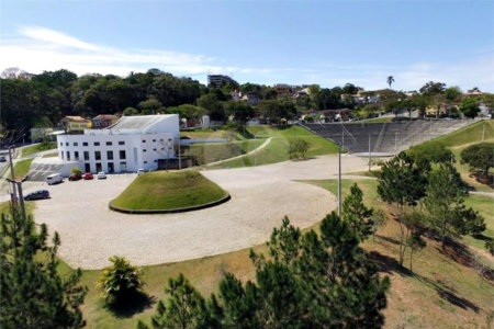 Casa à venda com 3 suítes no condomínio Atibaia Park I, Atibaia - SP