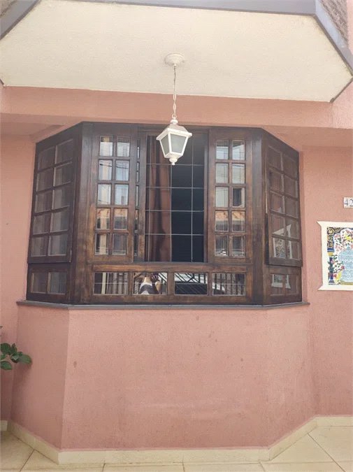 Sobrado à venda com 3 quartos, sendo 1 suíte, em Parque Ipê, São Paulo, SP