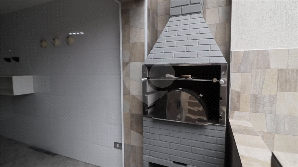 Sobrado à venda com 4 quartos em Vila Guilherme, São Paulo, SP