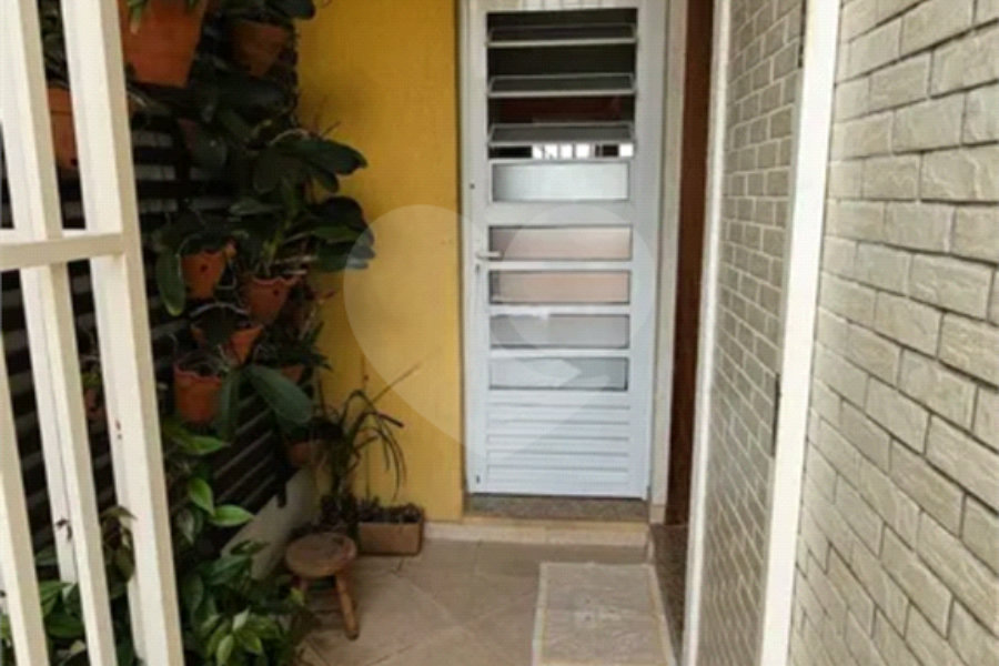 Sobrado à venda com 3 quartos, sendo 1 suíte, em Vila Pereira Barreto, São Paulo, SP