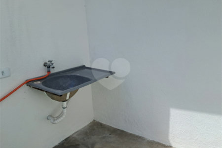 Casa para alugar com 1 suíte no condomínio Sem Nome, São Paulo - SP