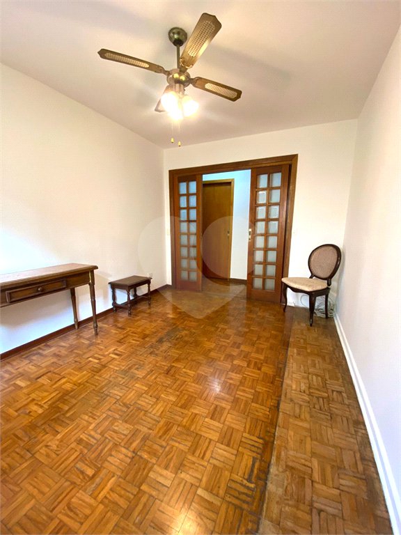 Apartamento à venda ou para alugar com 4 quartos, sendo 1 suíte, em Itaim Bibi, São Paulo, SP
