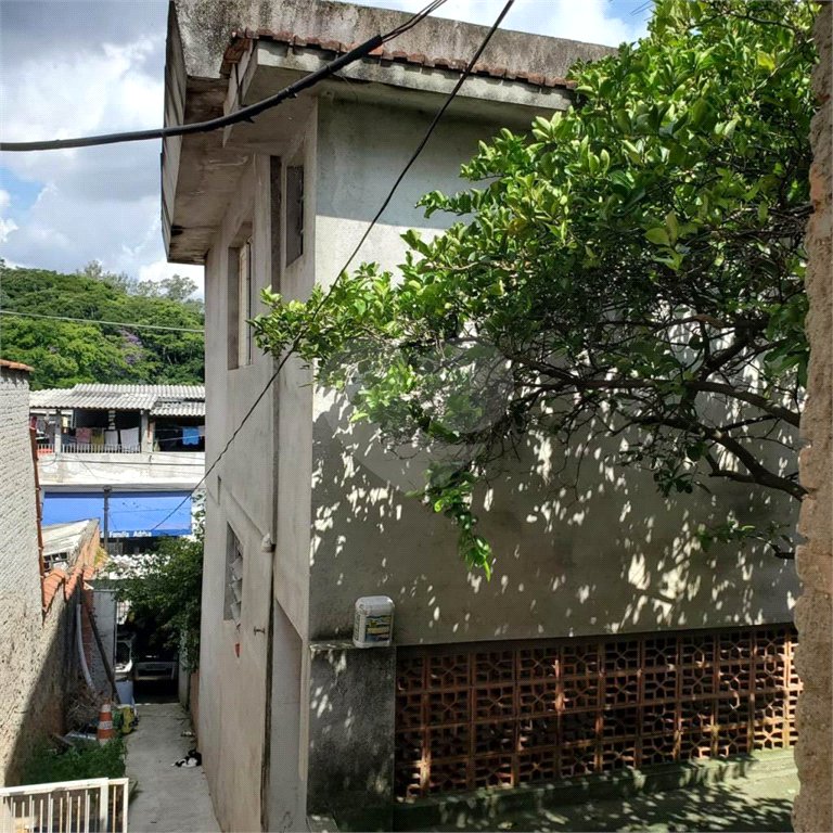 Casa à venda com 3 quartos, sendo 1 suíte,  em Horto, São Paulo, SP
