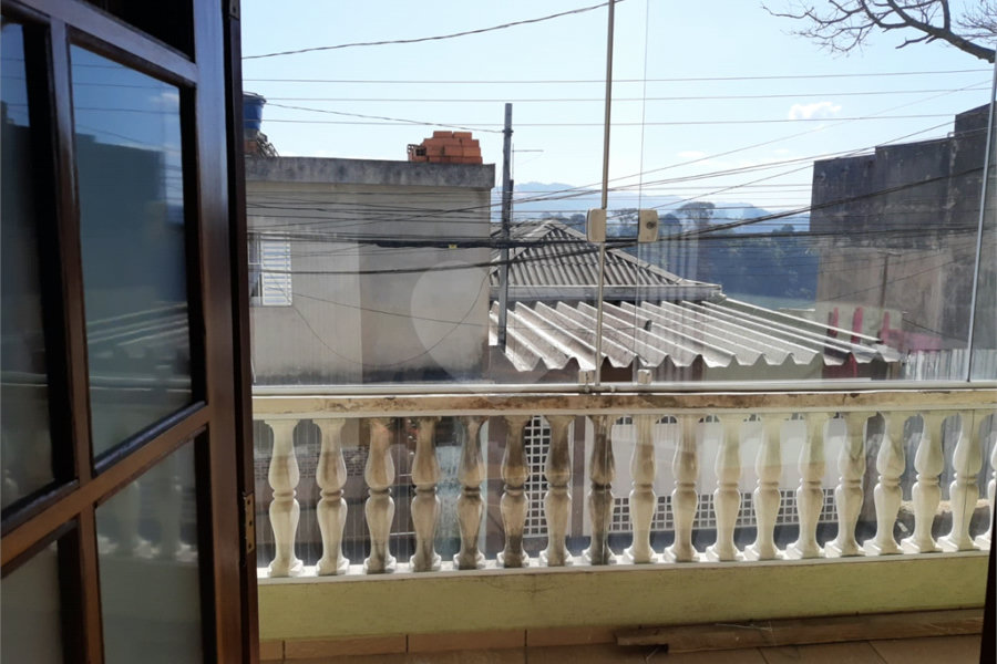 Sobrado à venda com 2 quartos, sendo 1 suíte, em Tremembé, São Paulo, SP