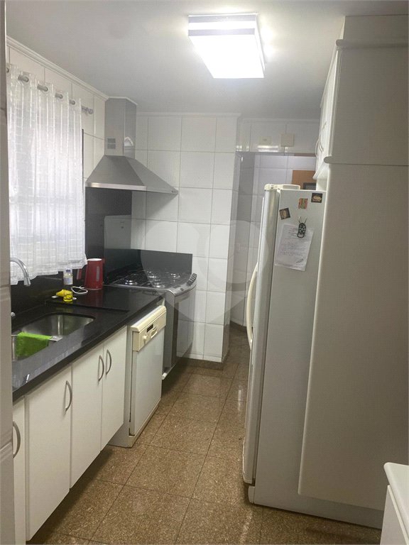 Apartamento à venda com 3 suítes em Jardim Londrina, São Paulo, SP