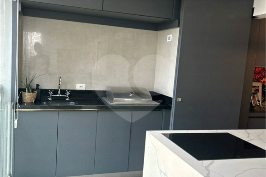 Apartamento à venda com 3 suítes em Barra Funda, São Paulo, SP