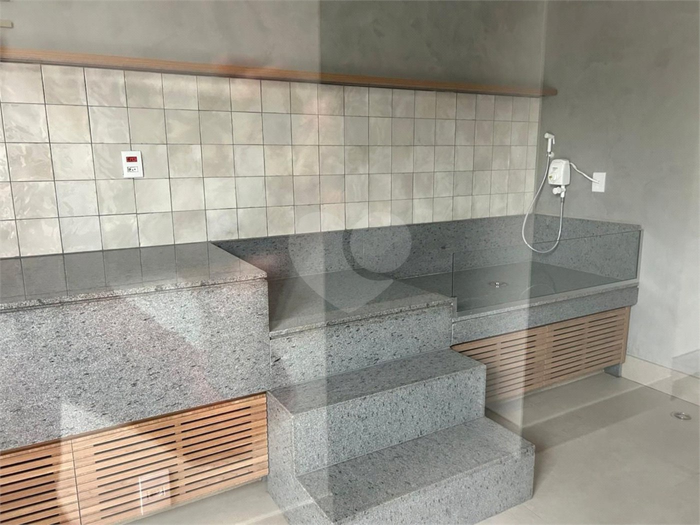Casa à venda ou para alugar com 3 quartos, sendo 1 suíte, no condomínio Residencial Magnolia Rp, Ribeirão Preto - SP
