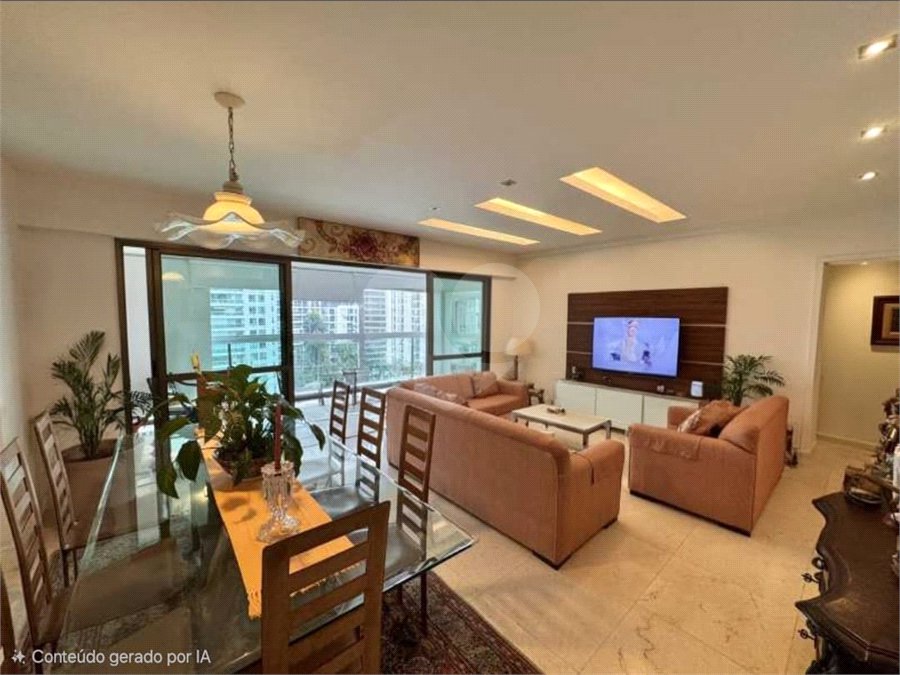 Apartamento à venda com 3 quartos, sendo 2 suítes, em Barra da Tijuca, Rio de Janeiro, RJ