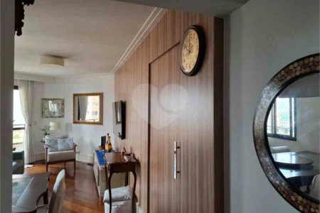 Apartamento à venda com 3 quartos, sendo 1 suíte,  em Santana, São Paulo, SP