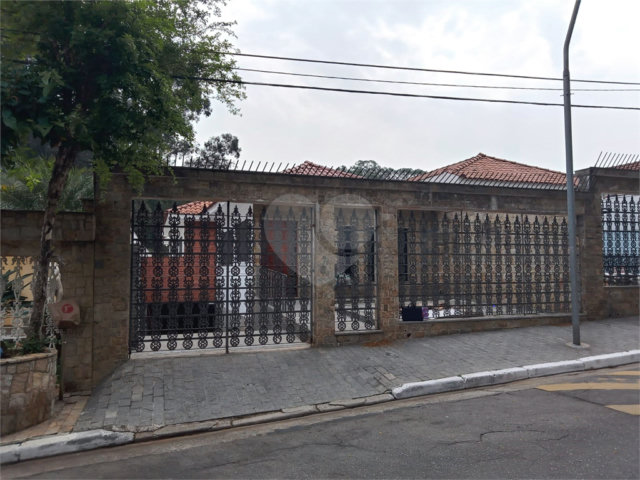 Casa Térrea à venda com 3 suítes em Tucuruvi, São Paulo, SP
