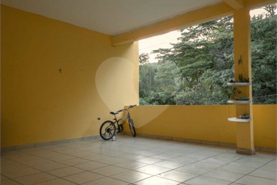 Sobrado à venda com 3 quartos em Jaraguá, São Paulo, SP