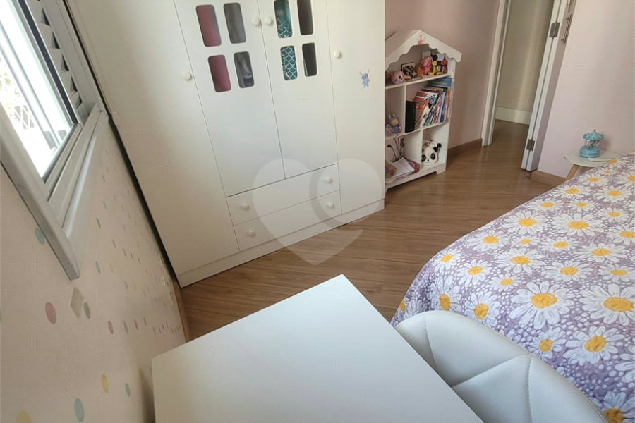 Apartamento à venda com 3 quartos, sendo 1 suíte, em Vila Guilherme, São Paulo, SP
