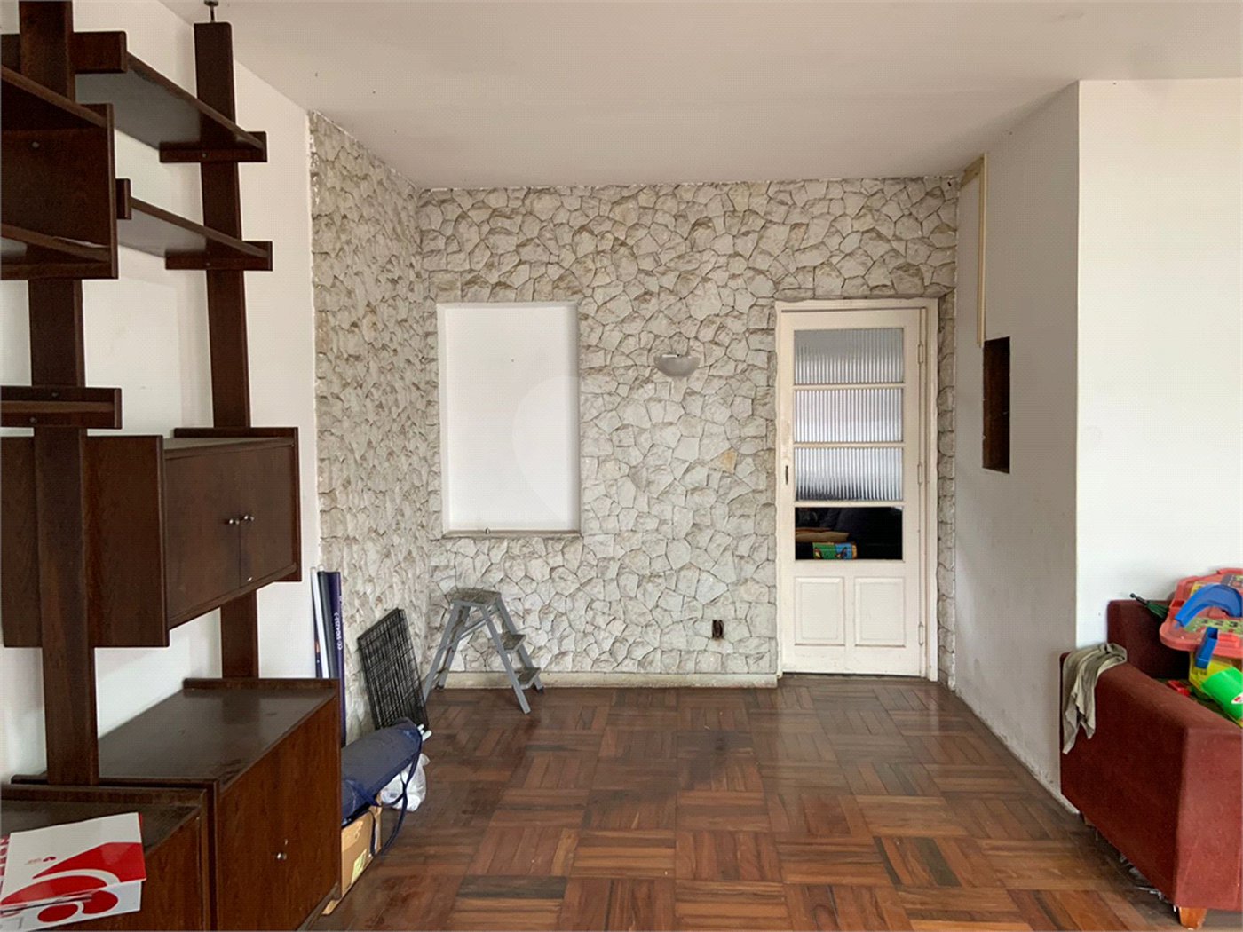 Casa à venda com 3 quartos em Cidade Vargas, São Paulo, SP