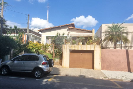 Casa à venda com 3 quartos no Centro, Vinhedo, SP