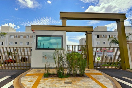 Apartamento com 2 dormitórios.