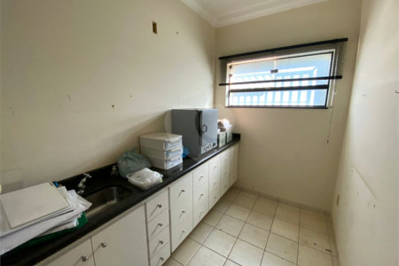 Casa comercial a venda perto da Santa Casa
