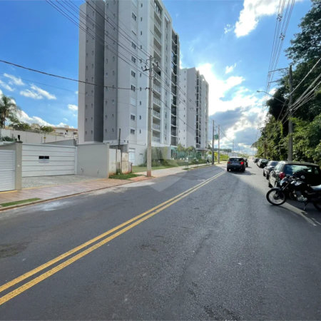 Apartamento Mobiliado de 2 Dormitórios com Suíte no Edifício Valentina Park Venda