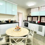 Casa dos sonhos a venda - Sobrado com Piscina no Jardim da Saúde, 270m² , 4 dorm., 2 suítes, 4 vagas, banheira , lareira, churrasqueira, terreno: 360 m²