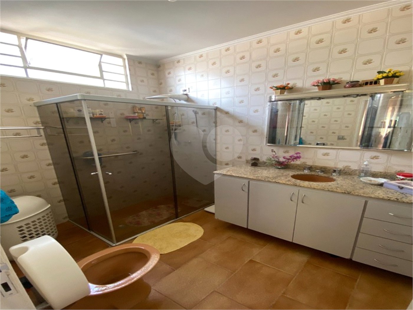 Casa à venda com 5 quartos, sendo 3 suítes, em Vila Almeida, Indaiatuba, SP