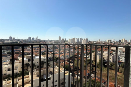 Apartamento à venda com 3 quartos, sendo 1 suíte, em Vila Yamada, Araraquara, SP