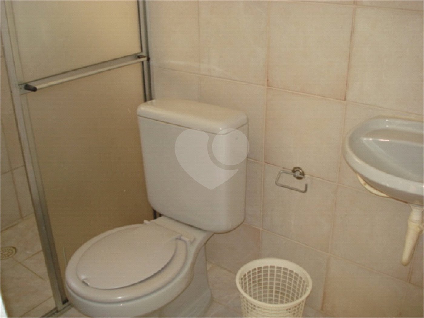 Sobrado para alugar com 5 quartos, sendo 2 suítes,  em Vila Suíça, Indaiatuba, SP
