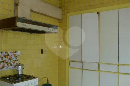 Sobrado à venda com 3 quartos em Jardim Paulista, São Paulo, SP