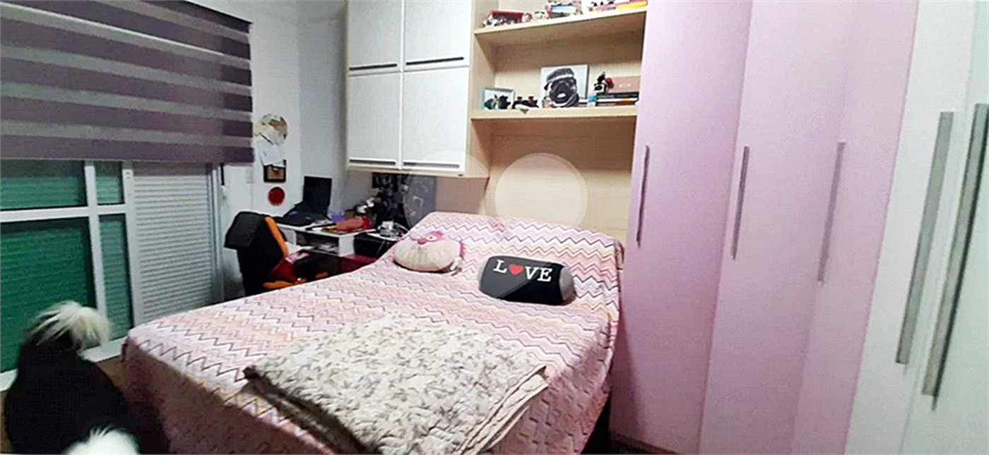 Casa à venda com 3 quartos, sendo 1 suíte, no condomínio Suíça da Cantareira, Mairiporã - SP