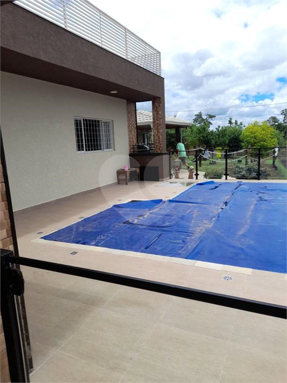 Casa à venda com 8 quartos, sendo 2 suítes,  em Jardim Estância Brasil, Atibaia, SP