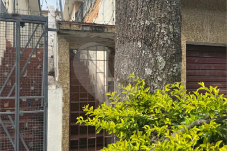 Terreno à venda com 4 quartos em Jardim Odete, São Paulo, SP